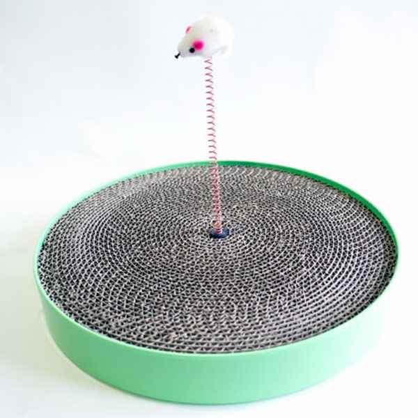 Oyuncaklı Kedi Tırmalama