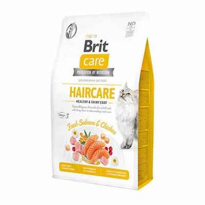 Brit Care Haircare Hypoallergenic Healthy & Shiny Coat Tavuklu ve Somonlu Tahılsız Yetişkin Kedi Maması 7 Kg